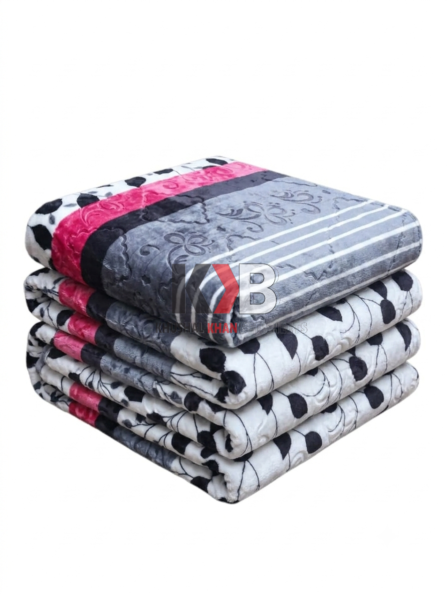 Flannel Fleece Blanket – Pink Leaf