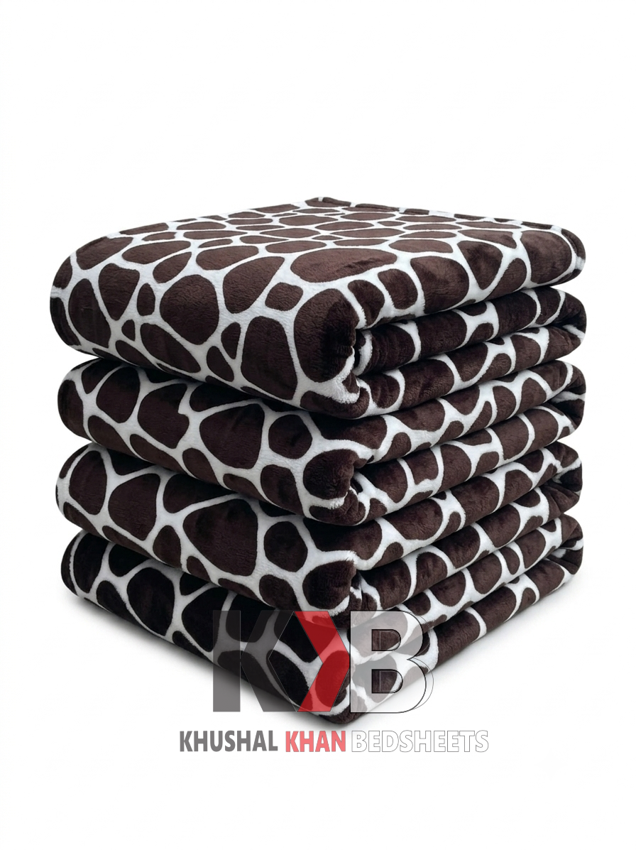 Popular Blanket Brown & White Giraffe Print